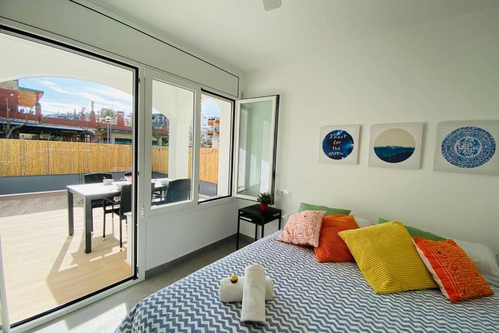 70 M2, Apartamento Cerca De La Playa, Apto Minusvalidos. ロザス エクステリア 写真